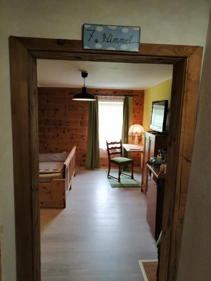 Landhaus Gritschacher Sankt Peter in Holz Exterior foto